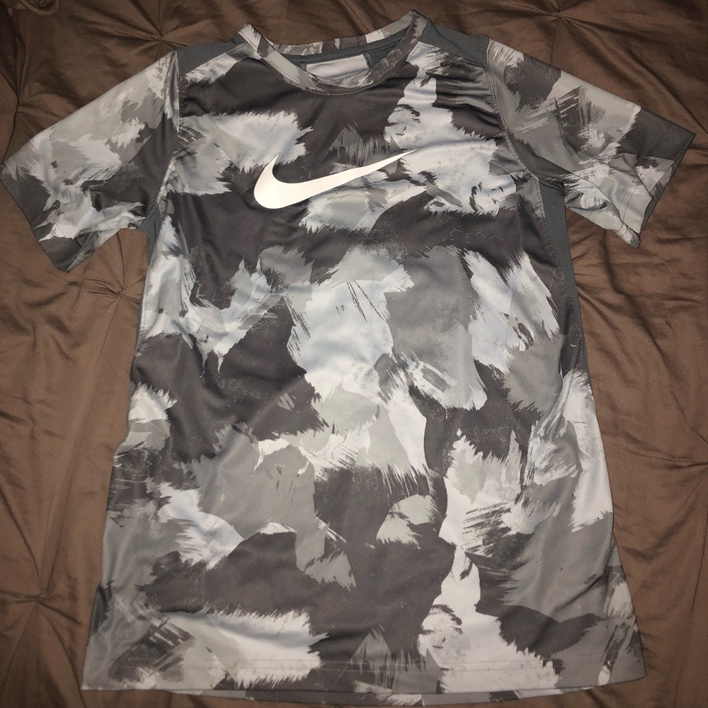 Boys Nike shirt